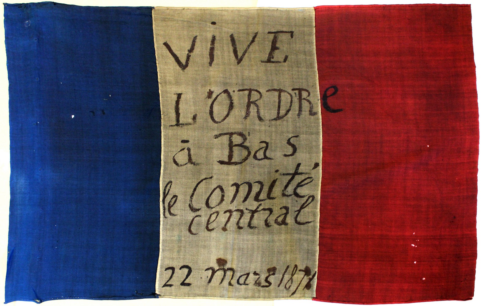 Drapeaux de la Commune au Musée historique de la ville de Mulhouse en Alsace n° inventaire 3288 (Photos ©MHM)