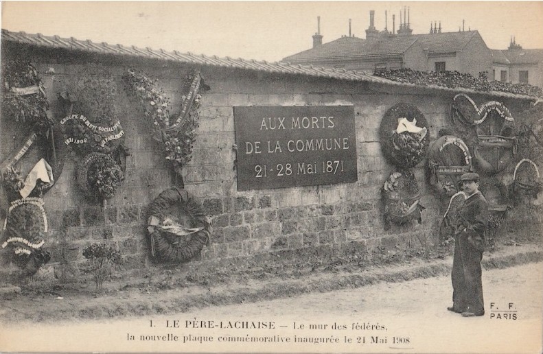Plaque de commémoration de la Commune mise au Mur du Père-Lachaise le 21 mai 1908 