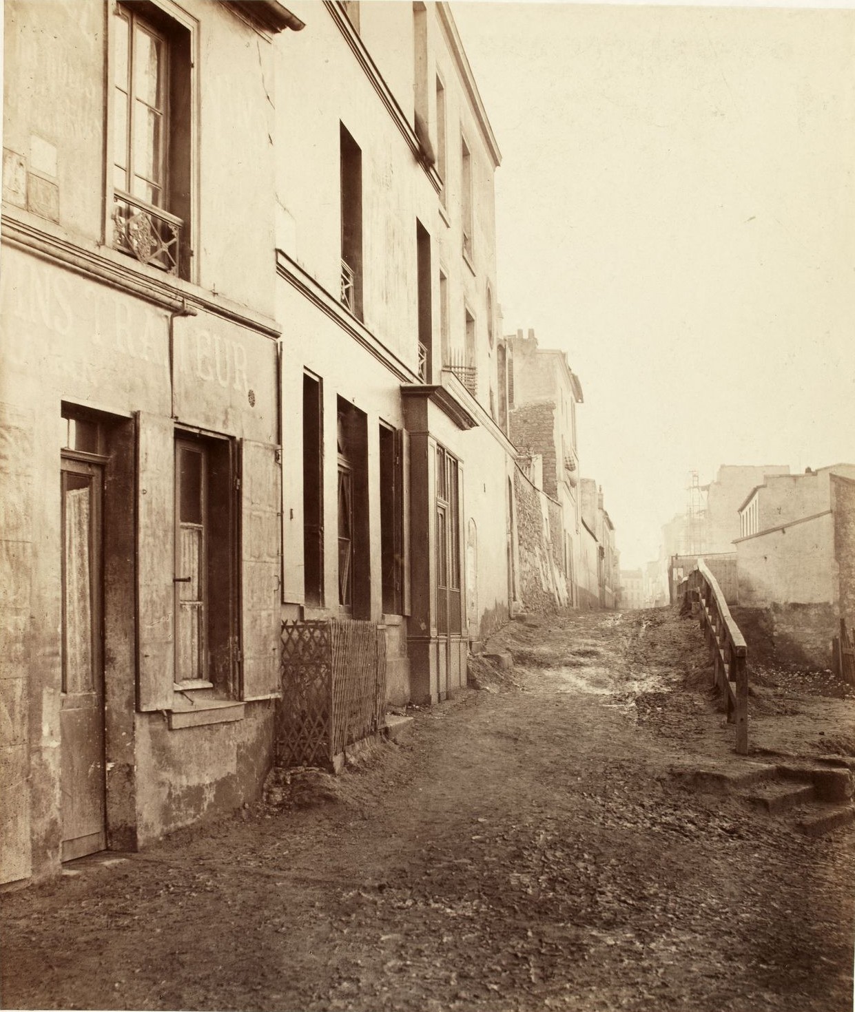 Rue des Cinq-Diamants, vue prise du boulevard d'Italie (aujourd'hui boulevard Blanqui), entre 1865 et 1868 - Photo de Charles Marville (source : © Musée Carnavalet – Histoire de Paris)