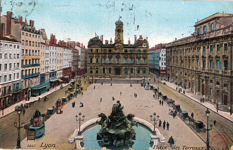 Place des Terreaux et Hôtel de Ville de Lyon (1911)
