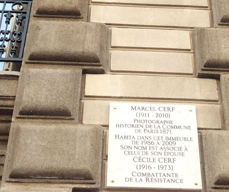 Plaque de commémoration de Marcel et Cécile Cerf - 4 octobre 2021 au 33 rue de Coulmiers, dans le XIVe  arrondissement