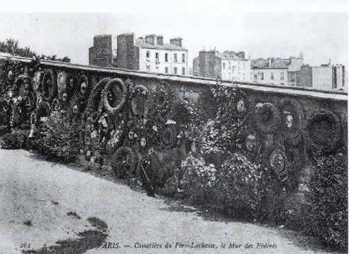 Le Mur des Fédérés au père Lachaise vers 1900